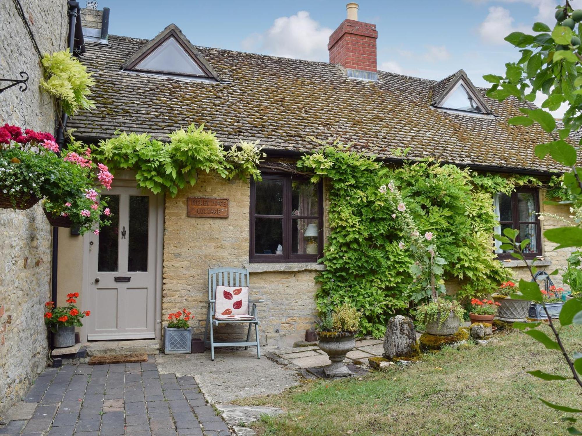 Picket Piece Cottage Chadlington Ngoại thất bức ảnh